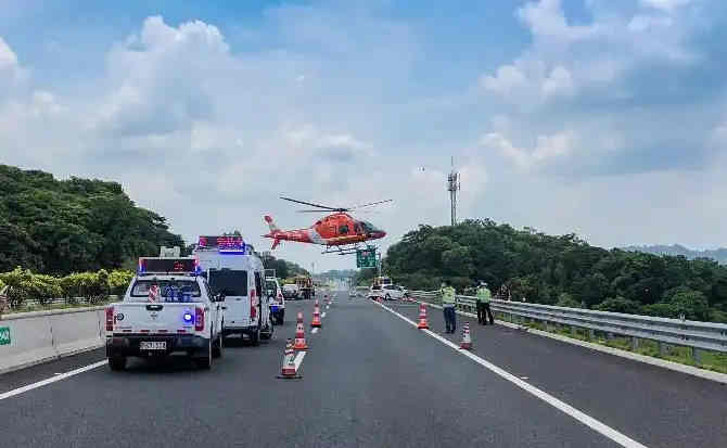 沂水高速公路汽车救援案例